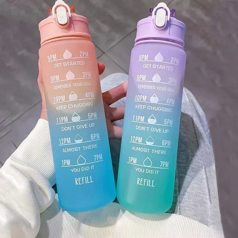 Sports Water Bottle with Time- - Outdoor Adventure And Sports recensione e prezzo