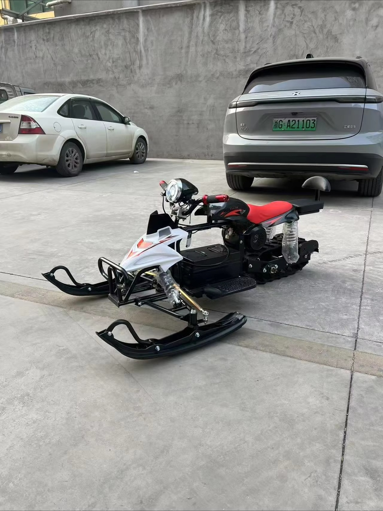 500W Electric Snowmobile for O - Outdoor Adventures recensione e prezzo